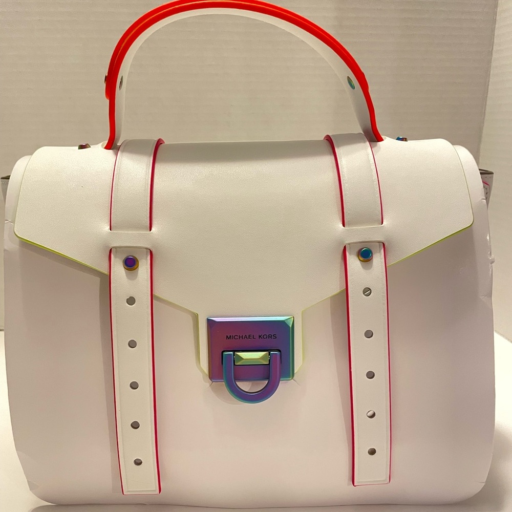 Michael Kors Optic White Manhattan Contrast-Trim Leather Satchel
